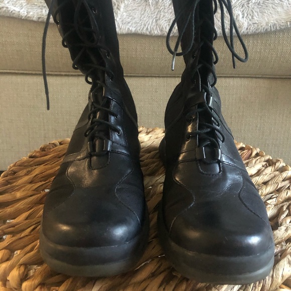 Kenneth Cole Reaction Black Zipper Combat Boots - Picture 4 of 6